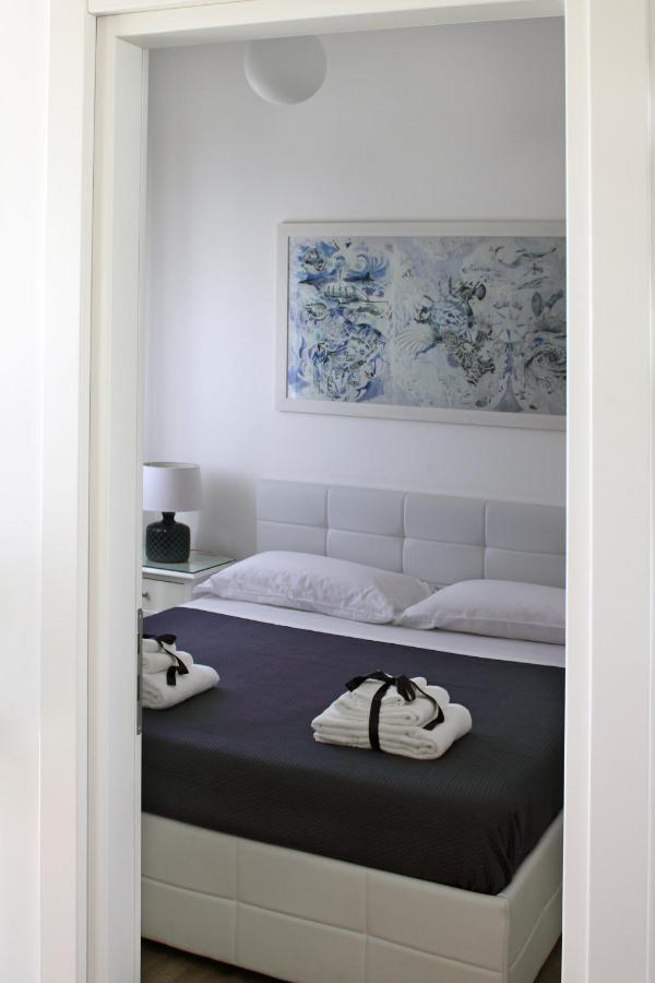 Apartamento Dimora Grazia In Riva Al Mare Monopoli Exterior foto
